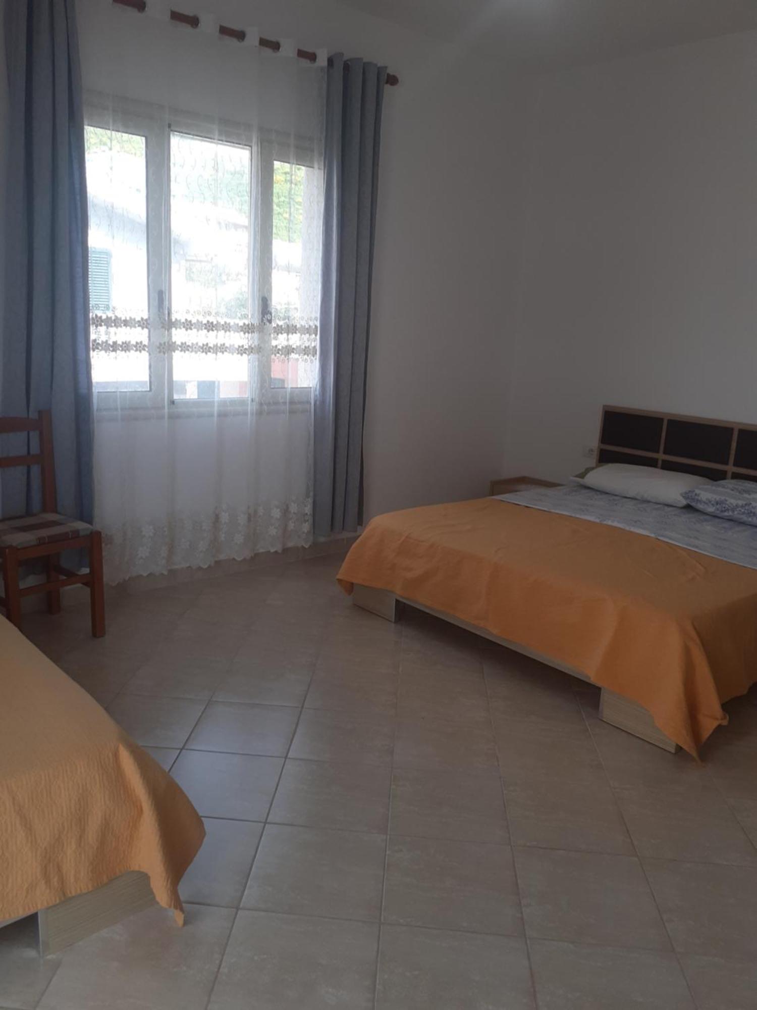 Sunset House Aurora&Ersi Apartment โอริคูม ห้อง รูปภาพ